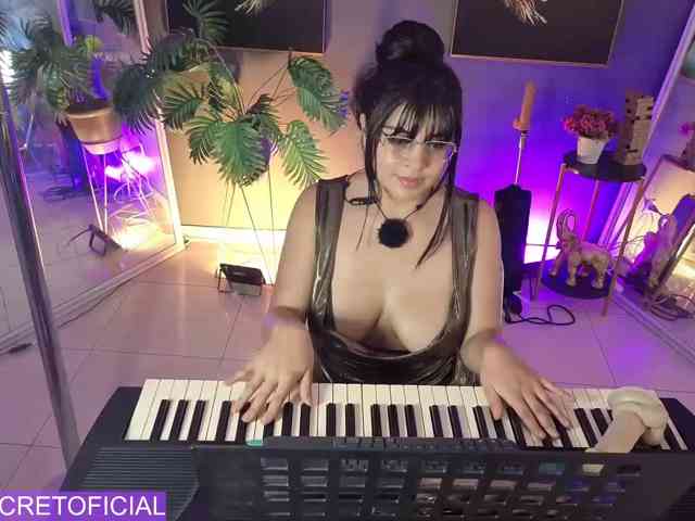 miasecretoficial's live room