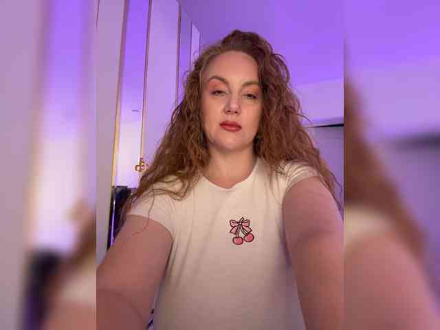 cherryygirl webcam