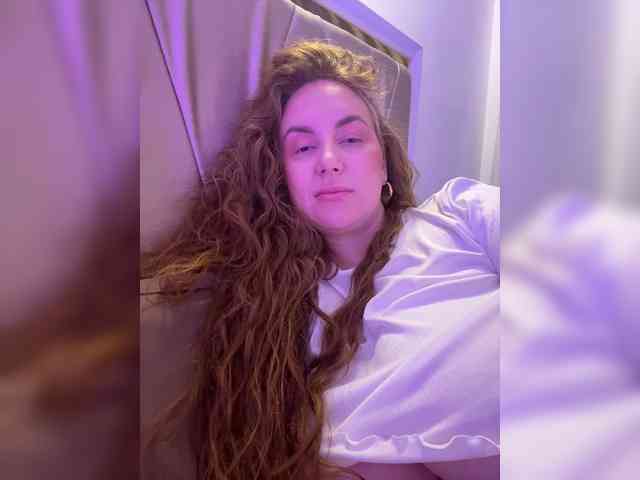 cherryygirl webcam