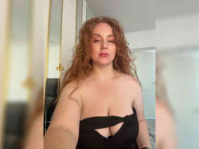 cherryygirl webcam