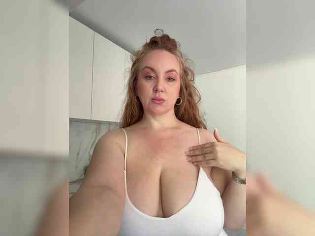 cherryygirl webcam