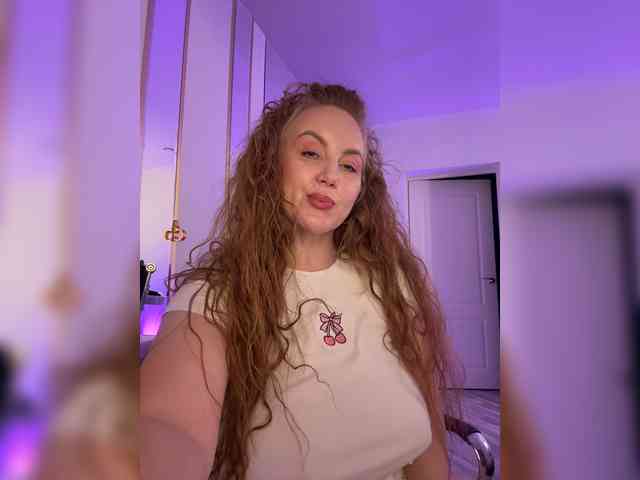 cherryygirl webcam