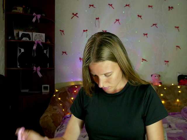 LunaEvan live cam on BongaCams
