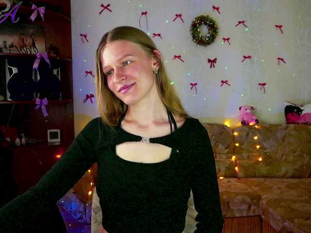 LunaEvan's BongaCams show and profile