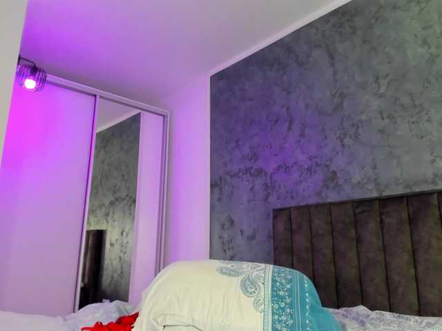 JasmineDreams live cam on BongaCams