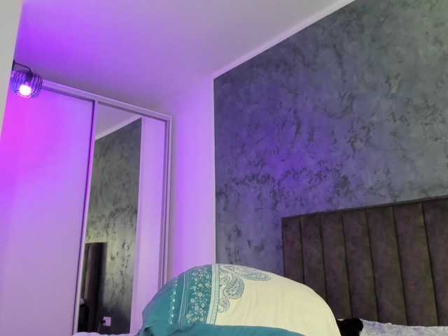 JasmineDreams live cam on BongaCams