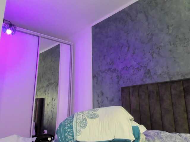 JasmineDreams live cam on BongaCams