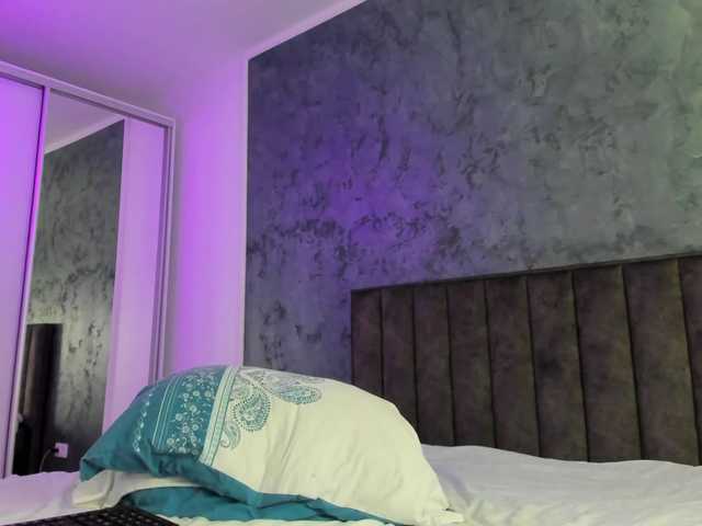 JasmineDreams live cam on BongaCams