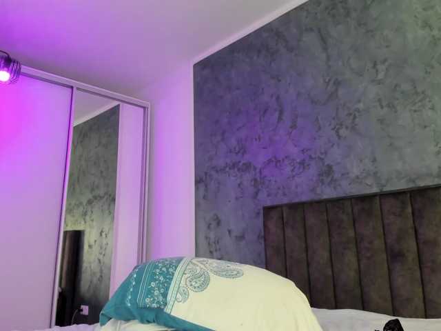JasmineDreams live cam on BongaCams