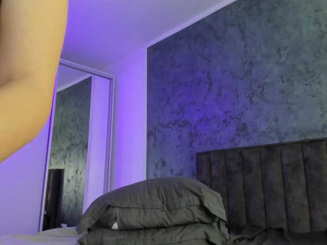 JasmineDreams live cam on BongaCams