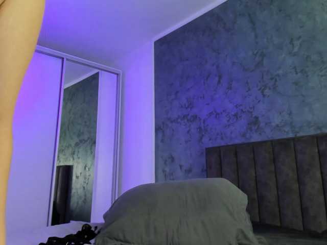 JasmineDreams live cam on BongaCams
