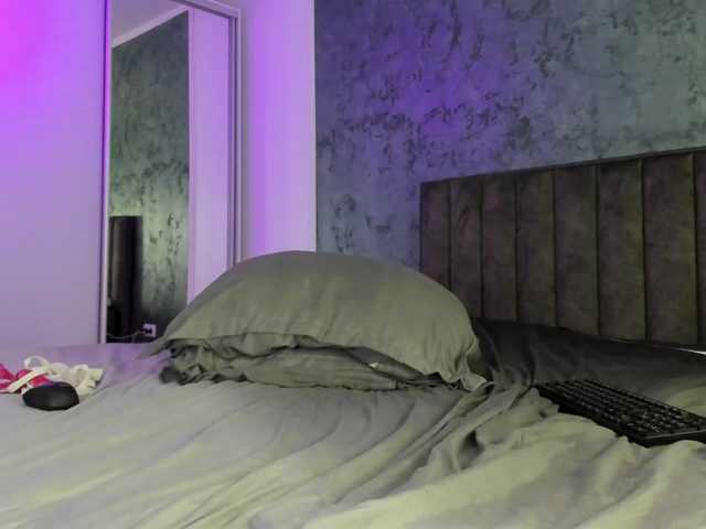 JasmineDreams live cam on BongaCams