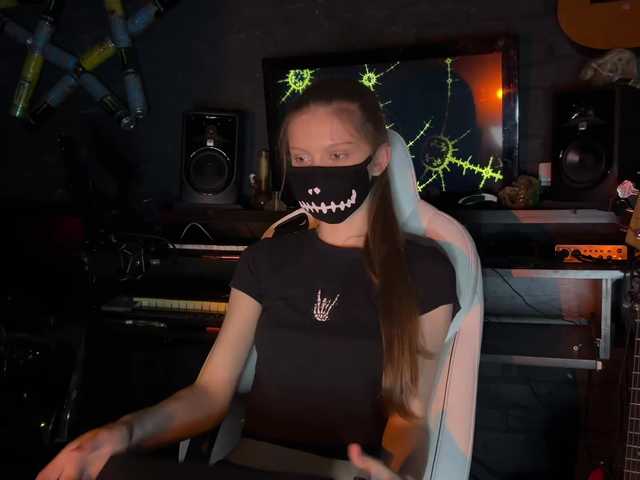 zus-pic live cam on BongaCams