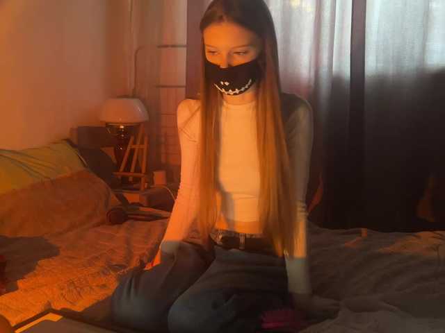 zus-pic live cam on BongaCams
