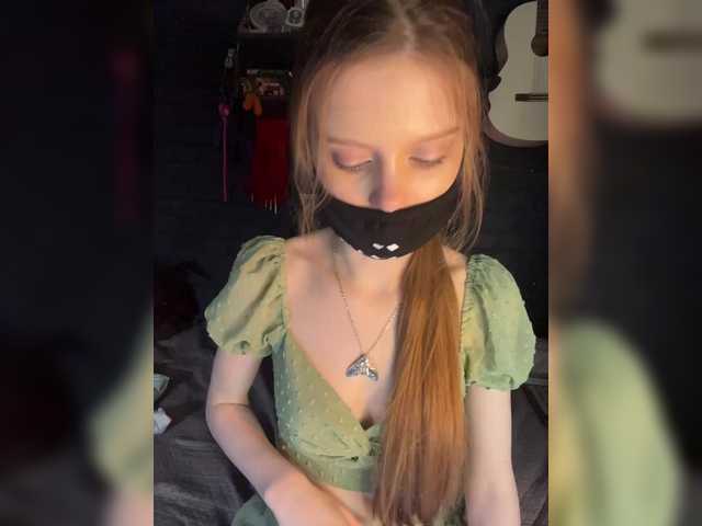 zus-pic live cam on BongaCams
