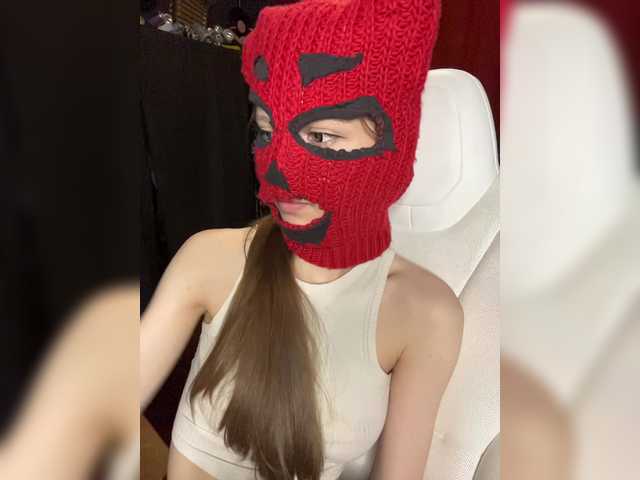 le modèle zus-pic est en webcam porno dans un show sur le site bongacams, il possède les tags suivants: White/Caucasian,Blonde,Shaved