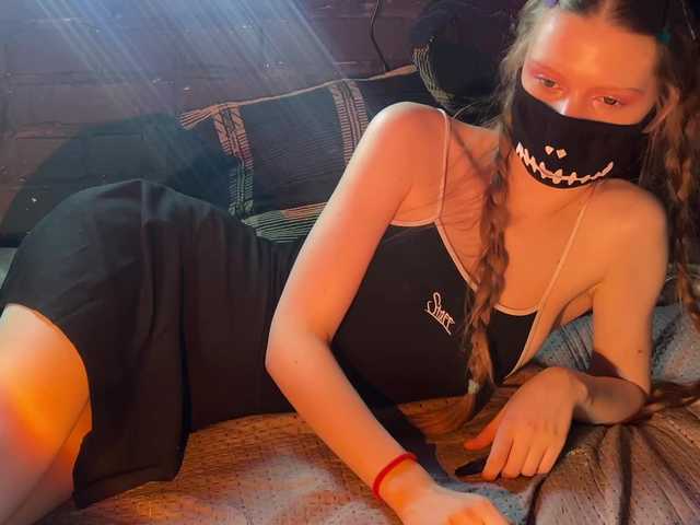 zus-pic live cam on BongaCams