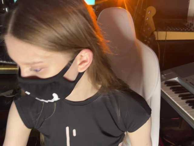 zus-pic live cam on BongaCams