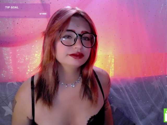 mymoonstar live cam on BongaCams