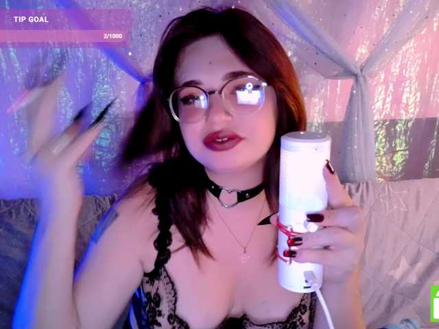 mymoonstar live cam on BongaCams
