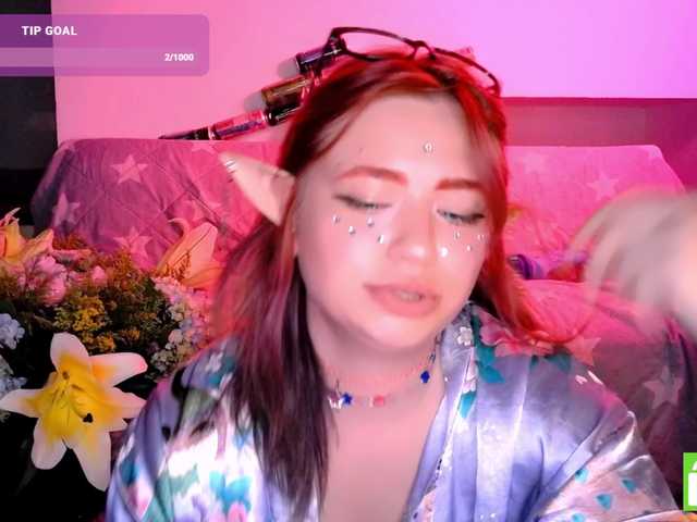 mymoonstar live cam on BongaCams