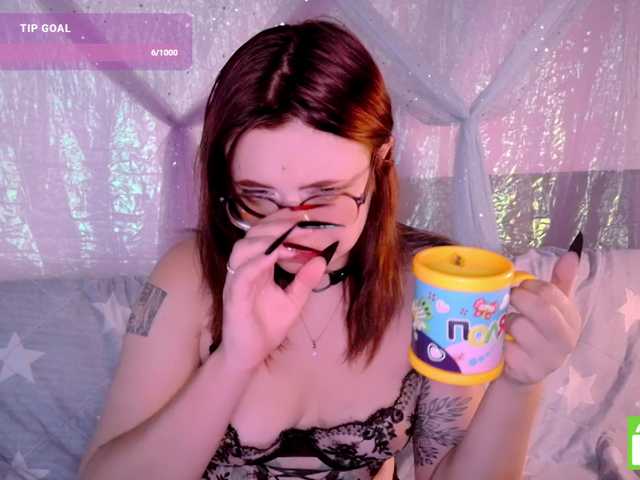 mymoonstar live cam on BongaCams