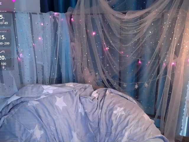 mymoonstar live cam on BongaCams