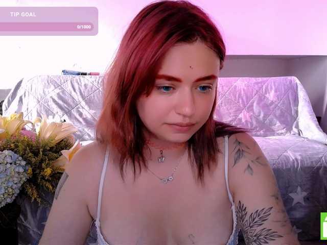 mymoonstar live cam on BongaCams