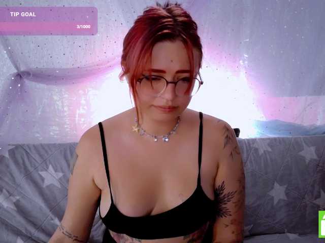 mymoonstar live cam on BongaCams