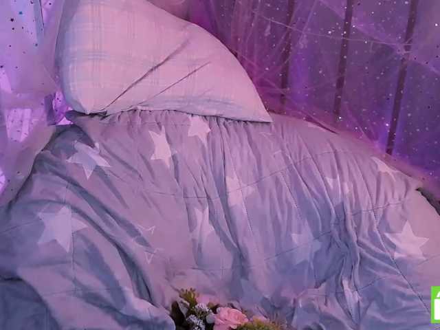mymoonstar, en vivo ahora en BongaCams