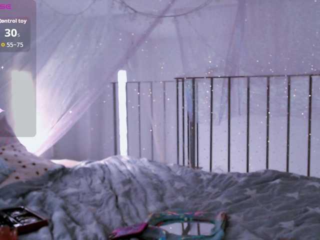mymoonstar live cam on BongaCams