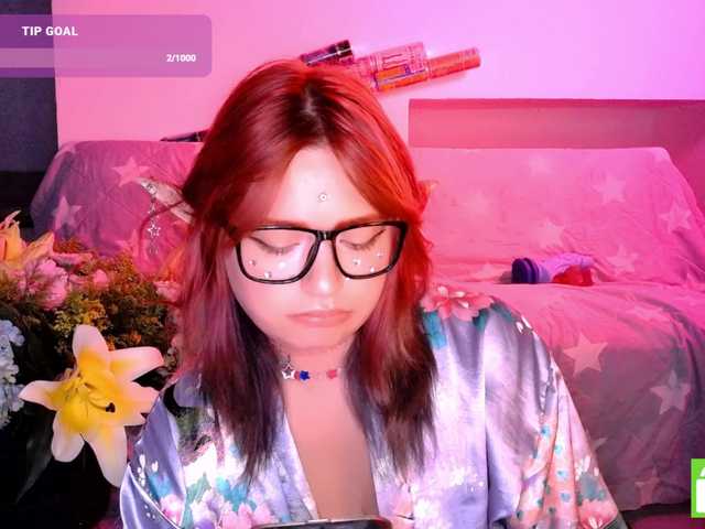 mymoonstar live cam on BongaCams