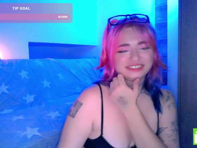 mymoonstar live cam on BongaCams