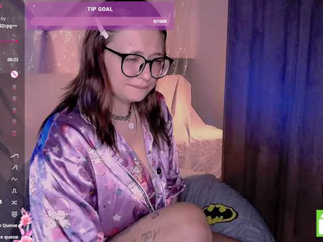 mymoonstar live cam on BongaCams