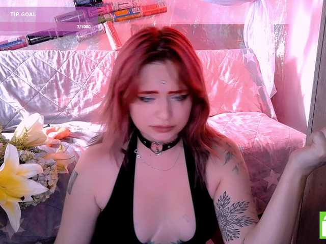 mymoonstar live cam on BongaCams