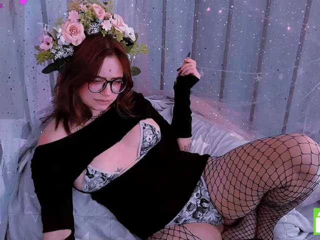 mymoonstar live cam preview
