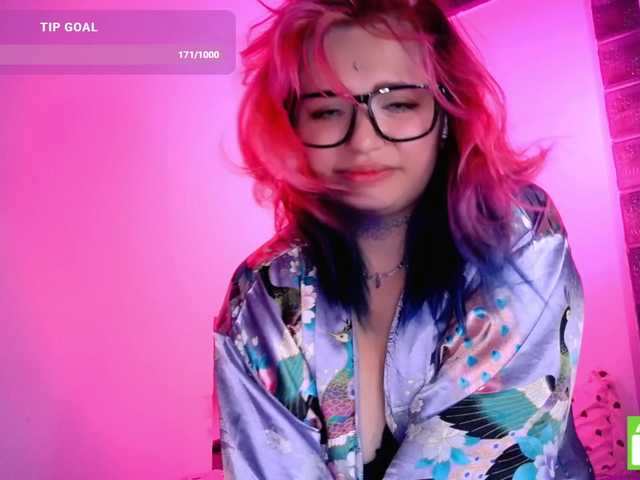 mymoonstar live cam on BongaCams