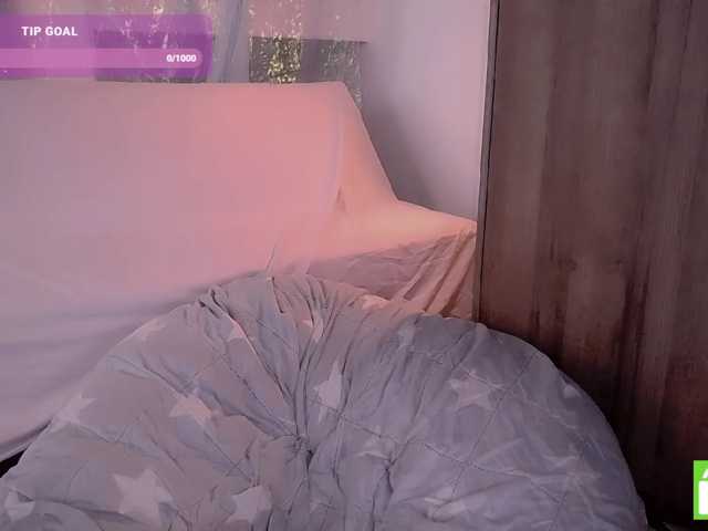 mymoonstar live cam on BongaCams