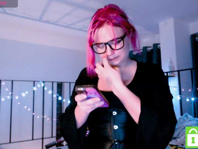 mymoonstar live webcam show