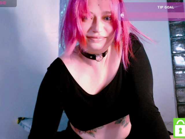 mymoonstar live cam on BongaCams