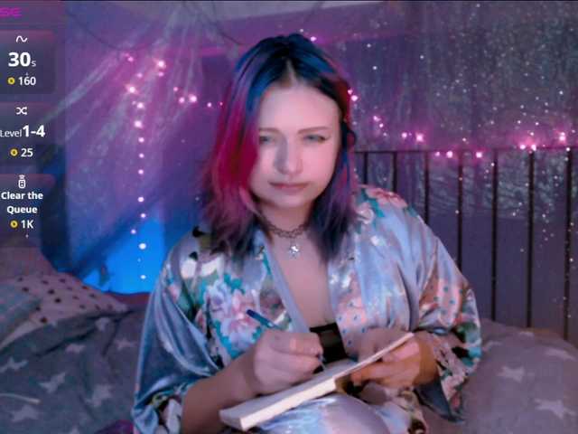 mymoonstar live cam on BongaCams