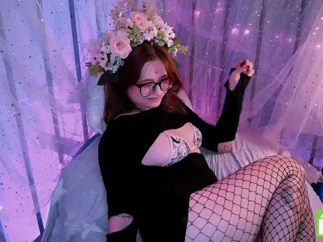 mymoonstar live cam on BongaCams