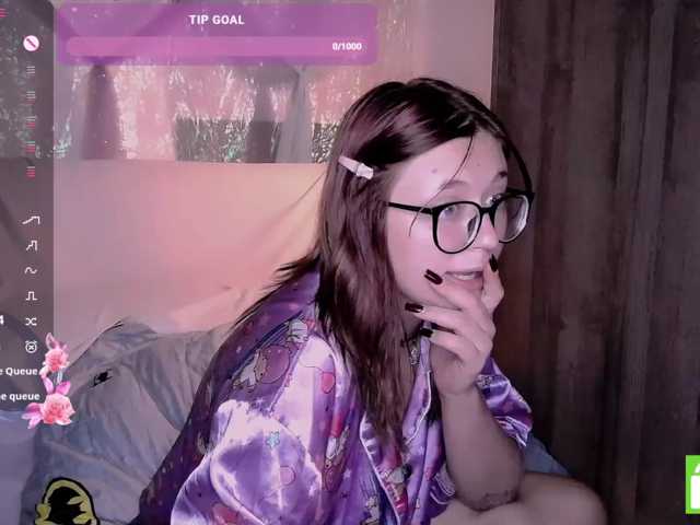 mymoonstar live cam on BongaCams