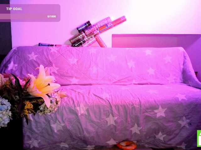 mymoonstar live cam on BongaCams