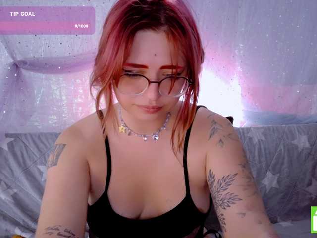 mymoonstar live cam on BongaCams