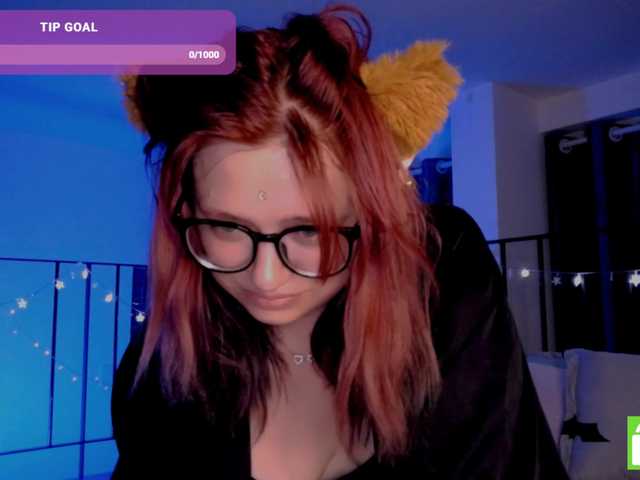 mymoonstar live cam on BongaCams