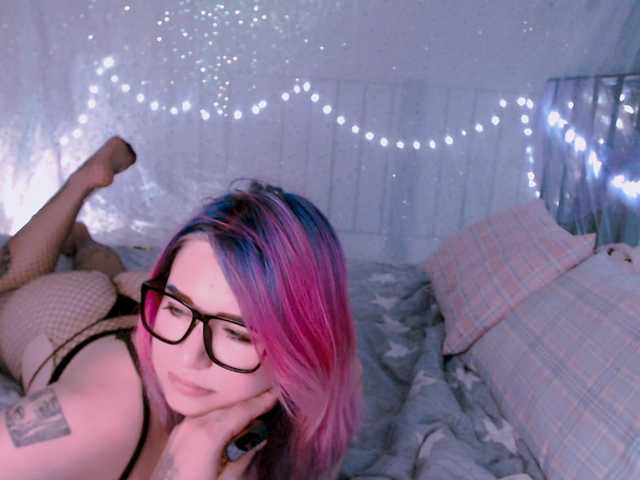 mymoonstar live cam on BongaCams