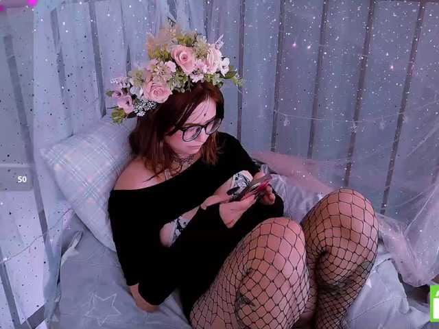 mymoonstar live cam preview