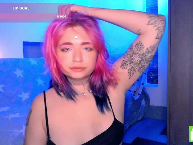 mymoonstar live cam on BongaCams