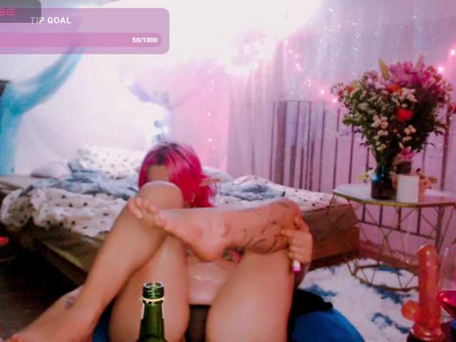 mymoonstar's BongaCams show and profile